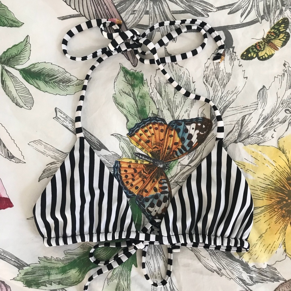 Lolli Swim ruched triangle bikini top. Like new!